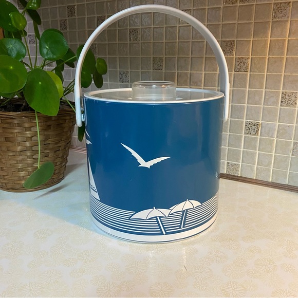 Vintage Ice Bucket , tiki costal , beach vibes - Picture 3 of 9